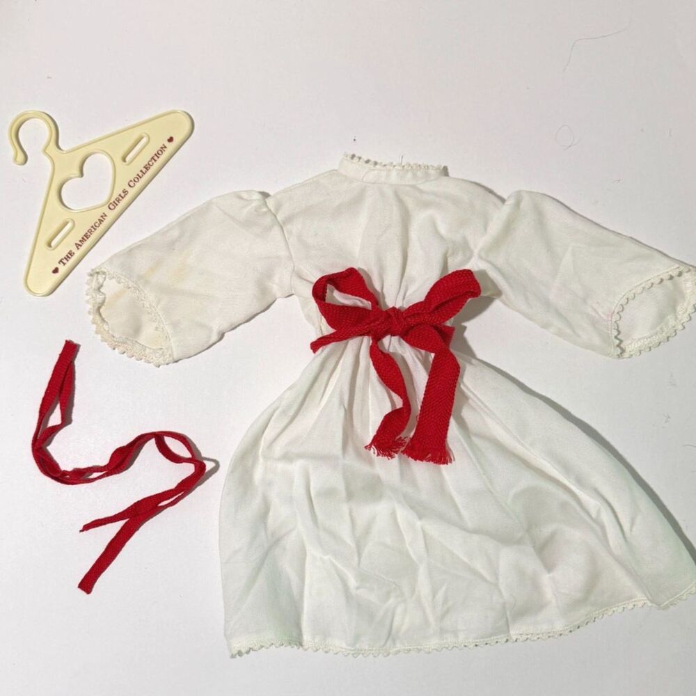Pleasant Company, American Girl Kirsten Santa Lucia Christmas Dress Outfit